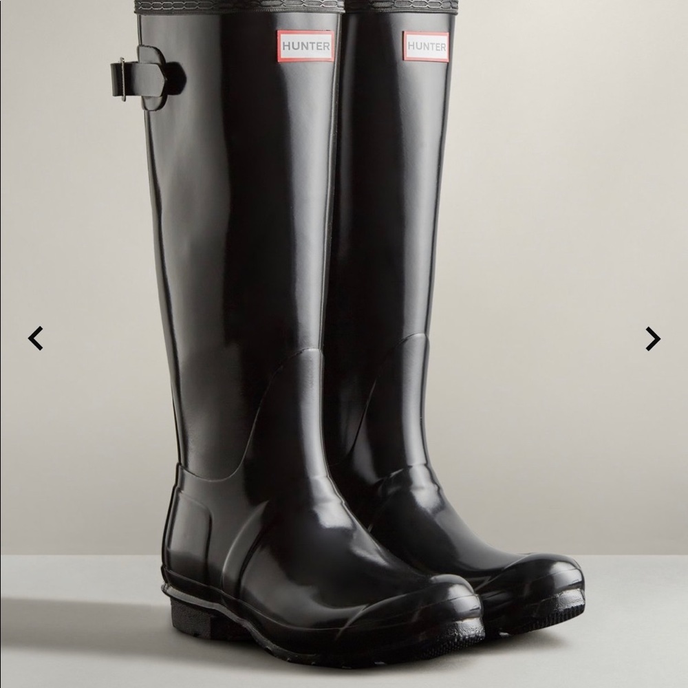 Women's Hunter Tall Back Adjustable Gloss Rain Boots in Black